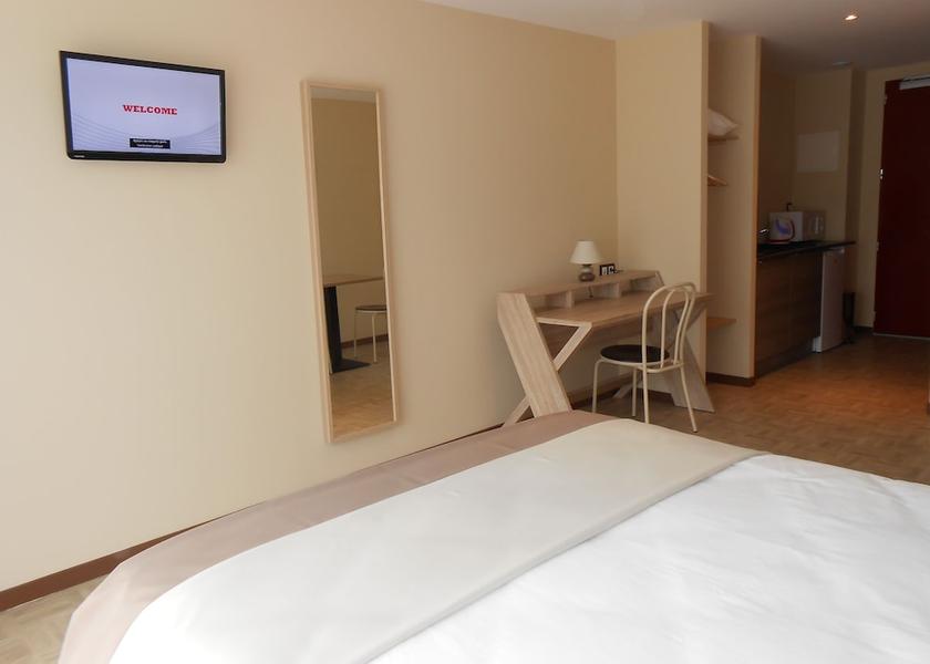 Normandy Evreux Room