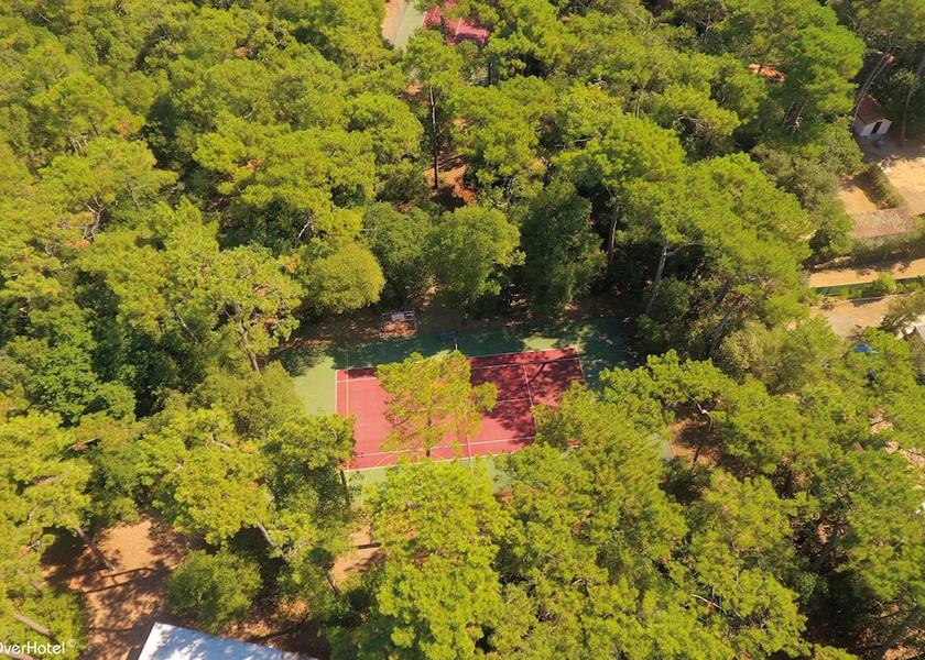 Pays de la Loire Talmont-Saint-Hilaire Tennis Court