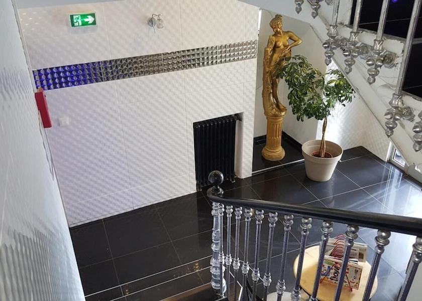 Occitanie Beziers Reception