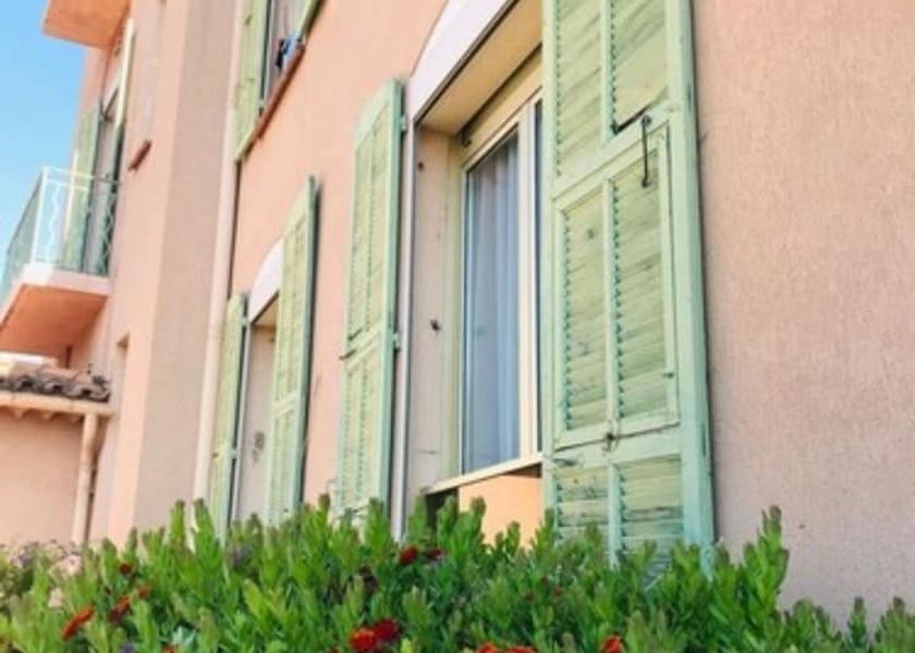 Var La Valette-du-Var Facade