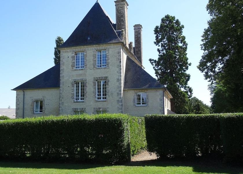 Normandy Bons-Tassily Exterior Detail