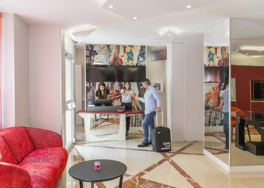 Ile-de-France Levallois-Perret Reception