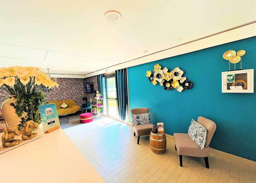 Hauts-de-France Peronne Lobby