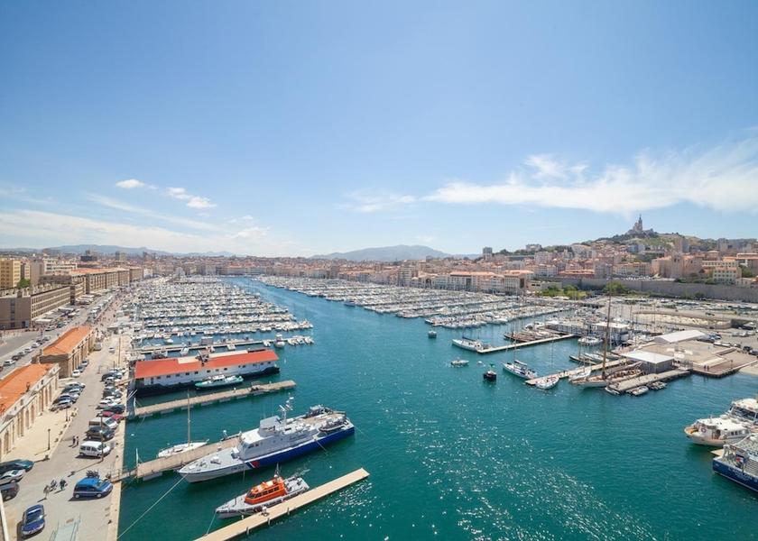 Provence - Alpes - Cote d'Azur Marseille Lake