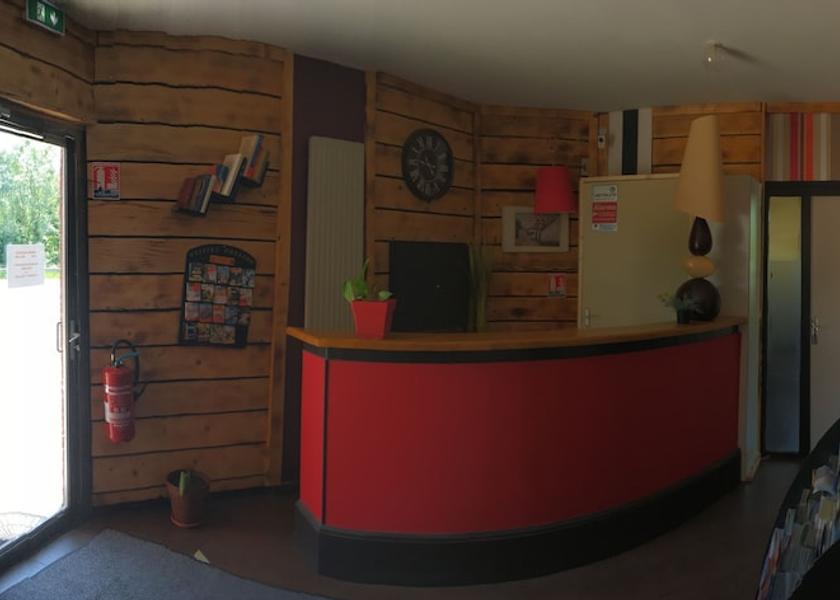 Auvergne-Rhone-Alpes Saint-Pierre-d'Albigny Reception