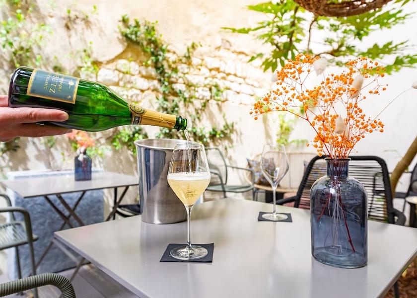 Grand Est Reims Terrace