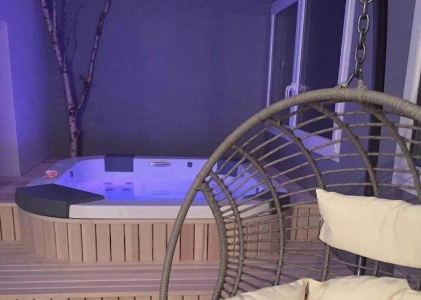 Auvergne-Rhone-Alpes Saint-Georges (Cantal) Spa