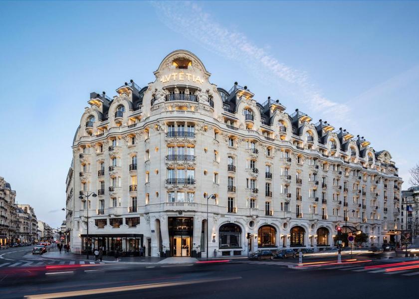 Île-de-France Paris Hotel Exterior