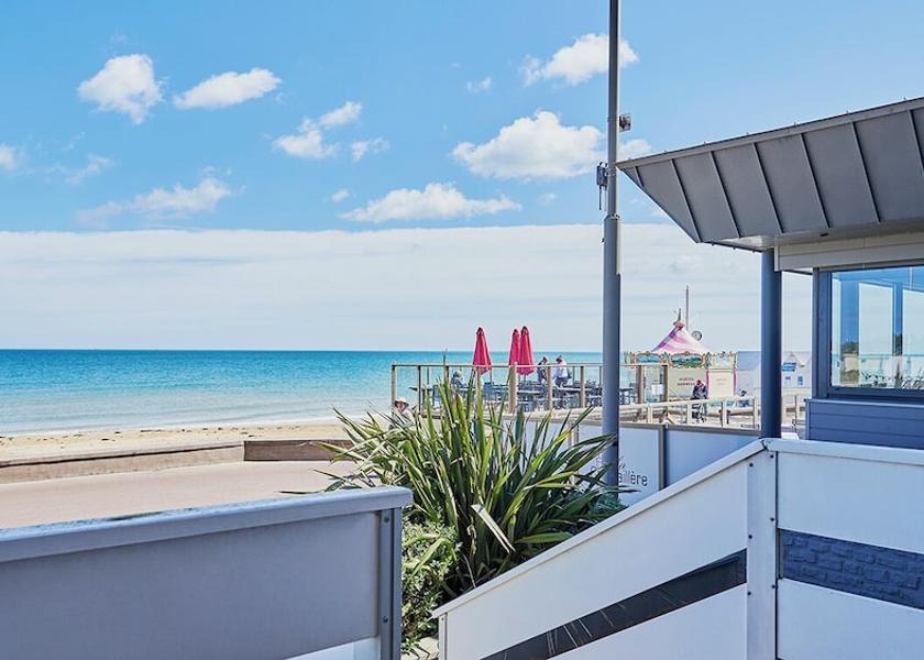 Normandy Courseulles-sur-Mer Room