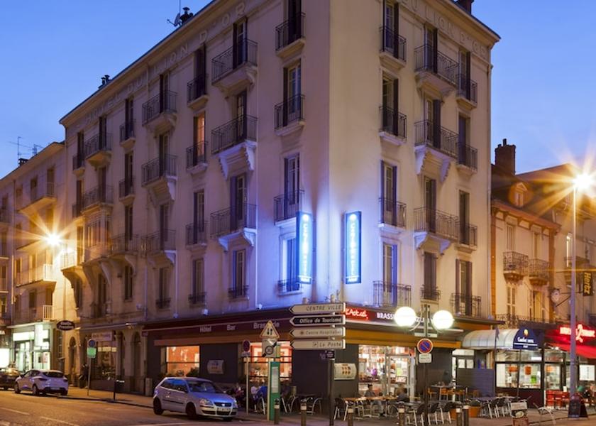 Auvergne-Rhone-Alpes Chambery Facade