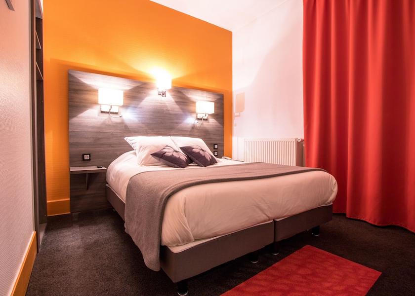 Auvergne-Rhone-Alpes Chambery Room