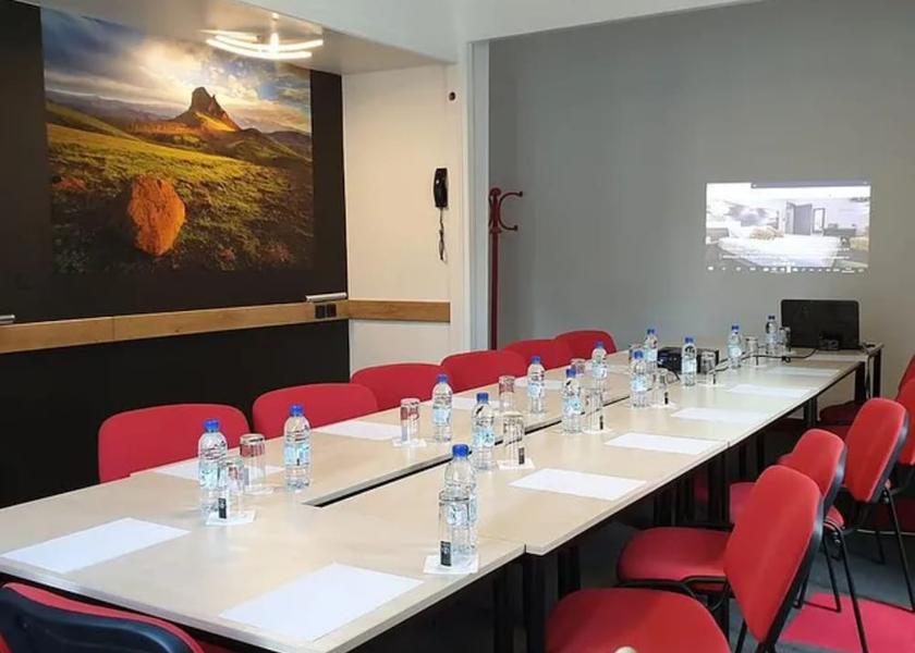 Auvergne-Rhone-Alpes Chambery Meeting Room