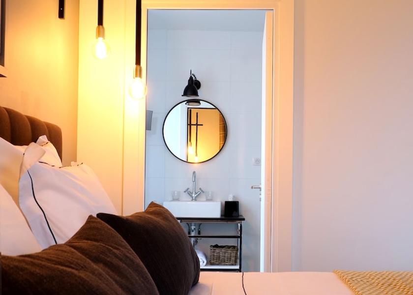 Normandy Pacy-sur-Eure Room