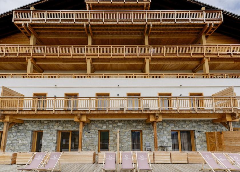 Auvergne-Rhône-Alpes Combloux Exterior Detail