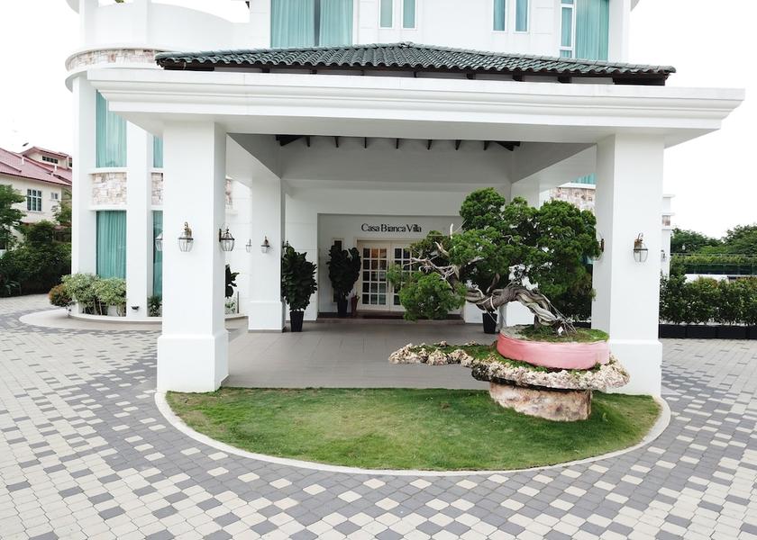 Johor Kluang Property entrance