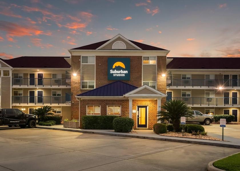 Mississippi D'Iberville Exterior