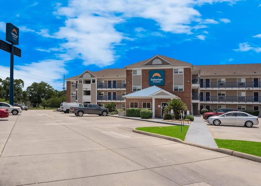 Mississippi D'Iberville Exterior
