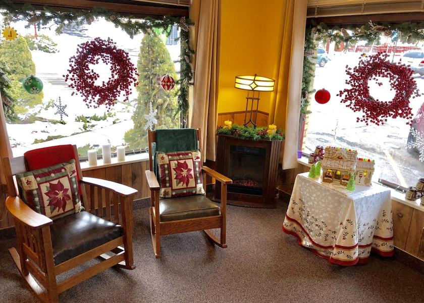 Idaho Lava Hot Springs Lobby