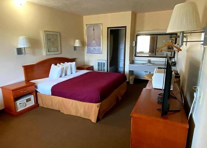 Wyoming Green River Room
