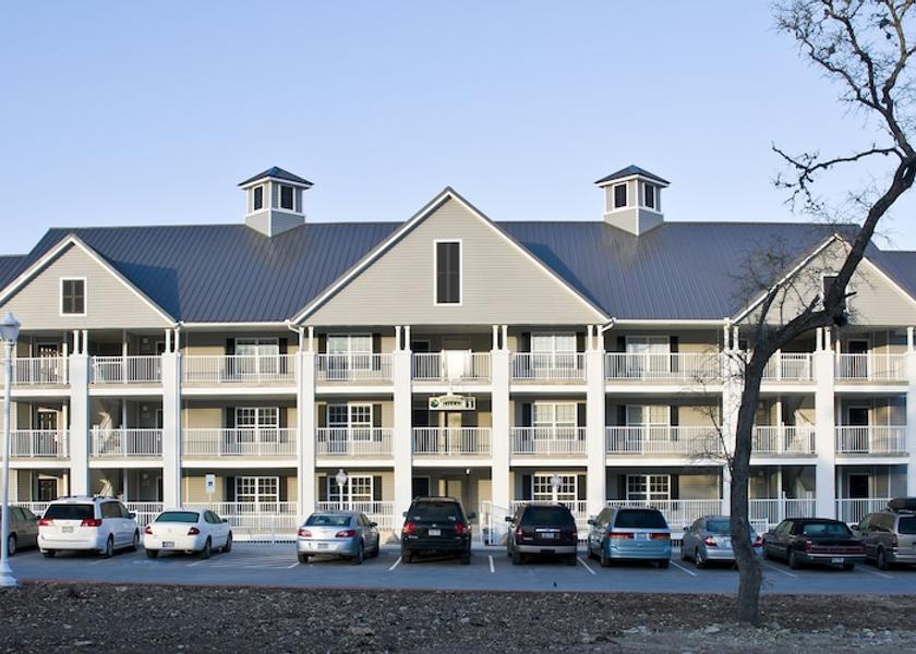 Texas Canyon Lake Facade