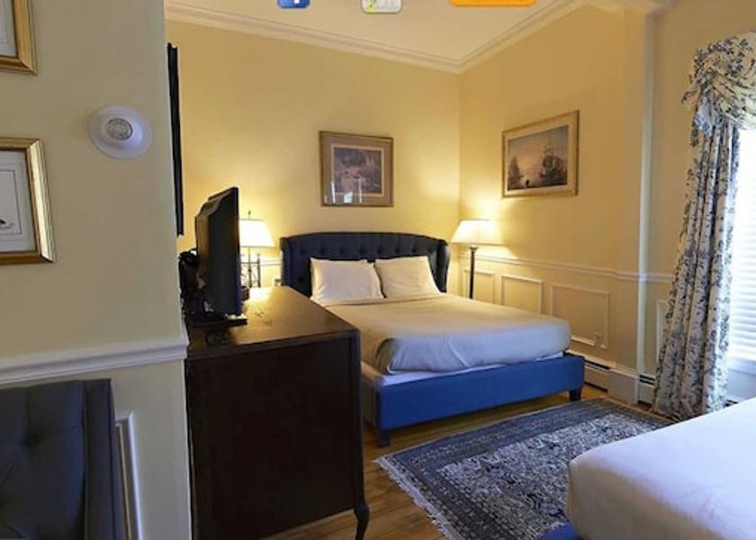 Rhode Island Newport Room