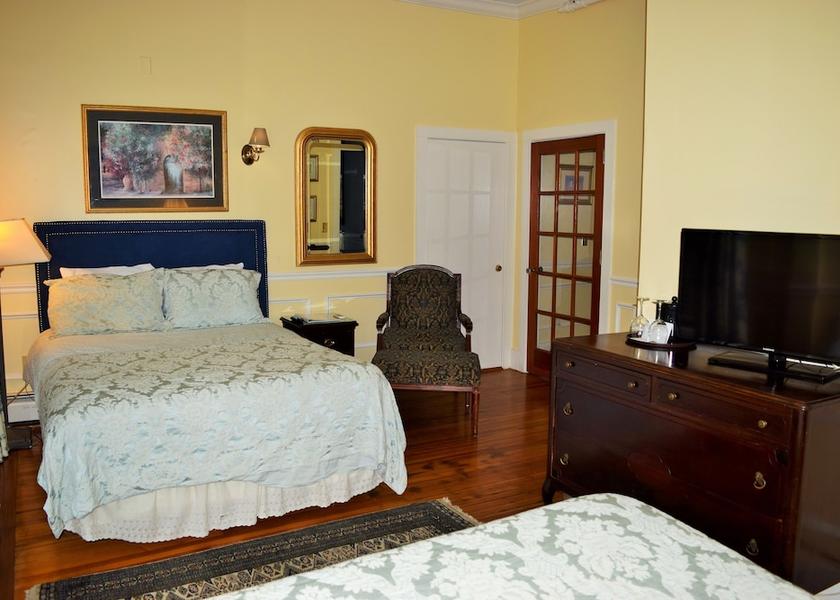 Rhode Island Newport Room