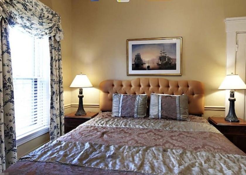 Rhode Island Newport Room