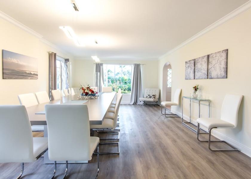 Florida Hollywood In-Room Dining