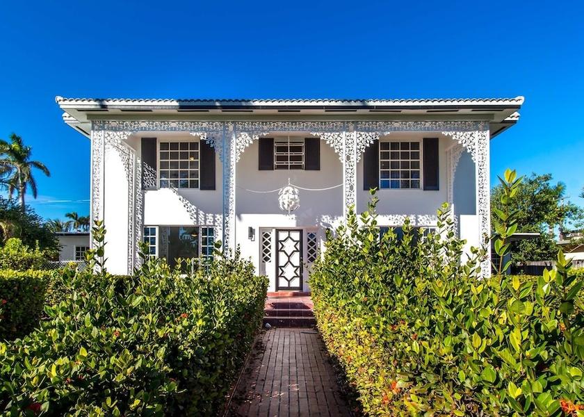 Florida Hollywood Entrance