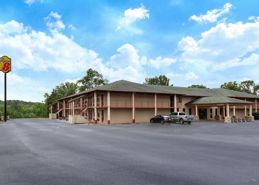 Arkansas Malvern Exterior Detail