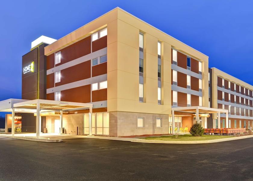 Indiana Lafayette Exterior Detail