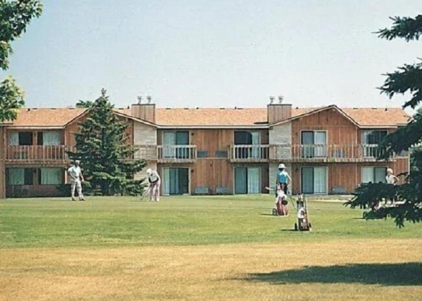 Wisconsin mishicot Facade