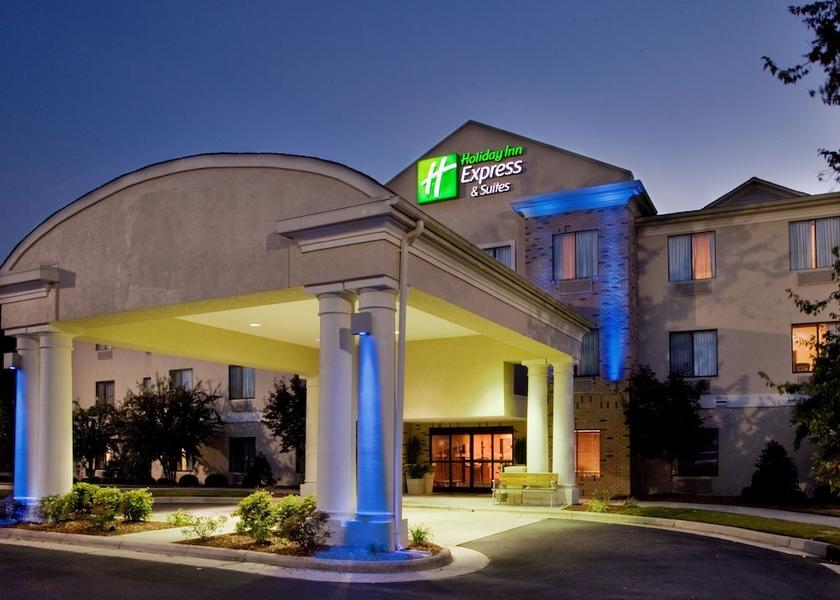 North Carolina Kinston Exterior Detail