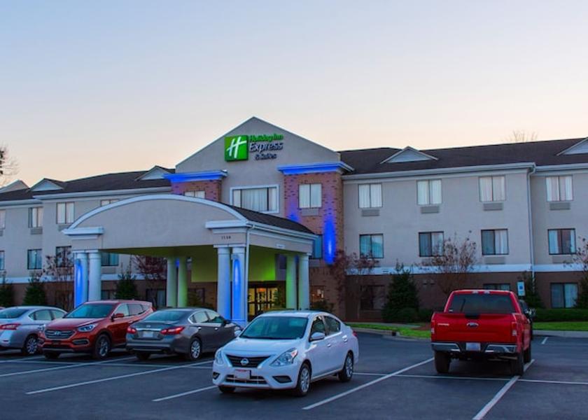 North Carolina Kinston Exterior Detail