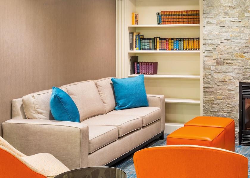 New Jersey Mount Holly Lobby