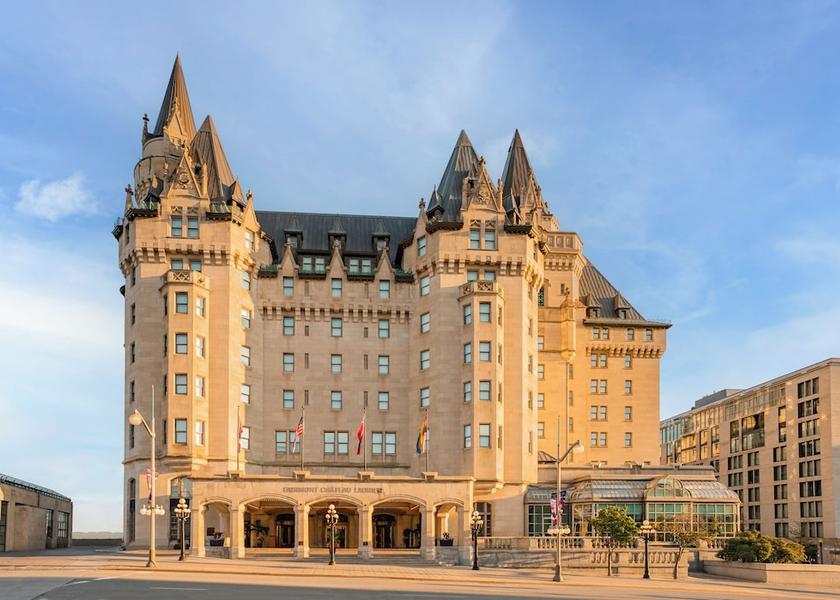 Ontario Ottawa Exterior Detail
