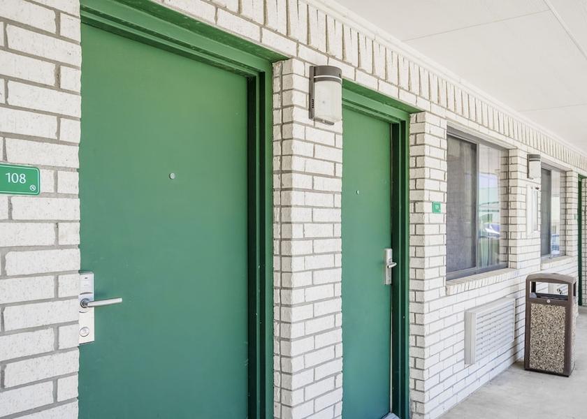 Texas yoakum Lobby