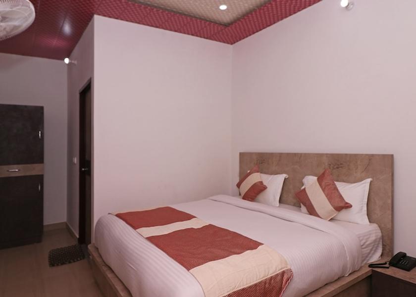 Uttarakhand Dhanaulti Deluxe Cottage