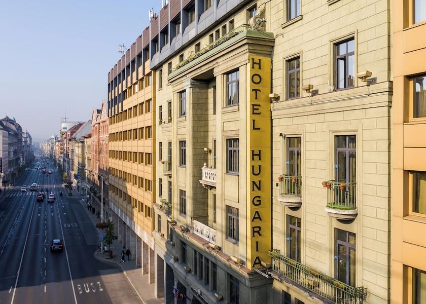  Budapest Front of property