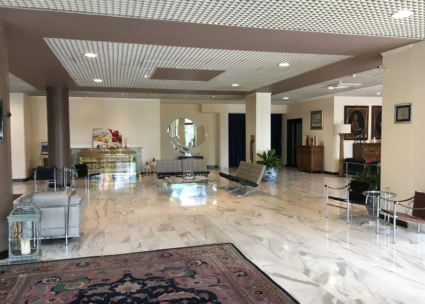 Veneto Sommacampagna Lobby