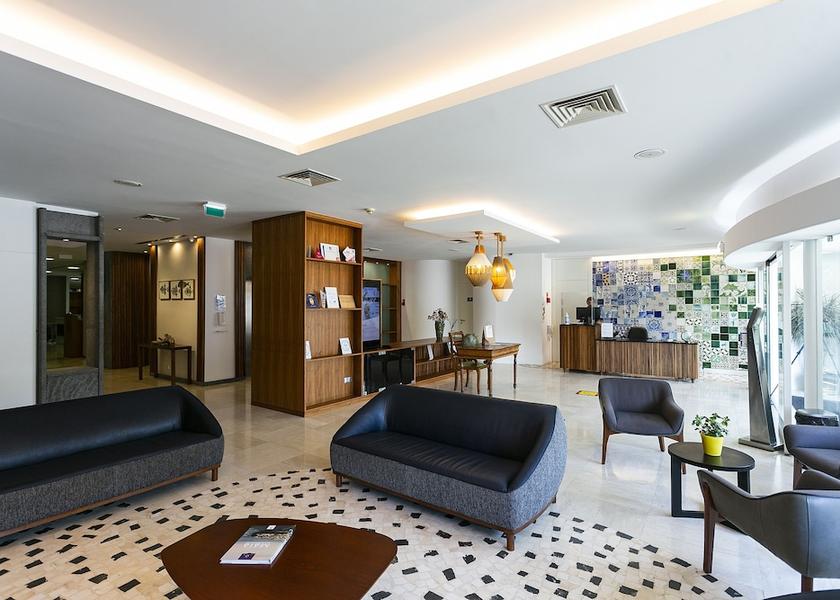 Azores Ponta Delgada Reception