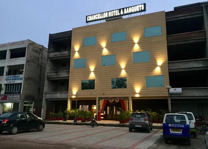Punjab Jalandhar Hotel Exterior