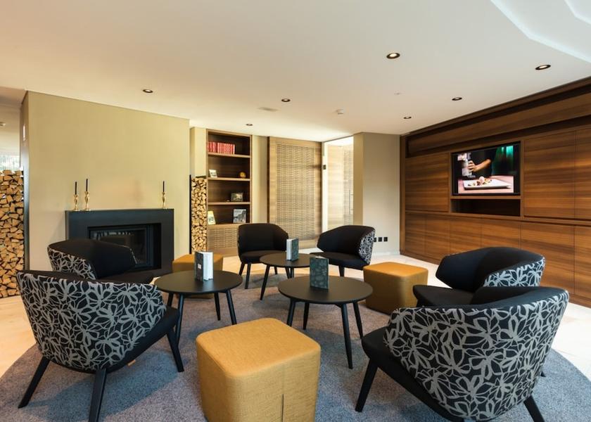 Canton of Zürich Zürich Lobby sitting area