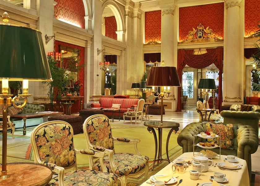  Lisbon Lobby