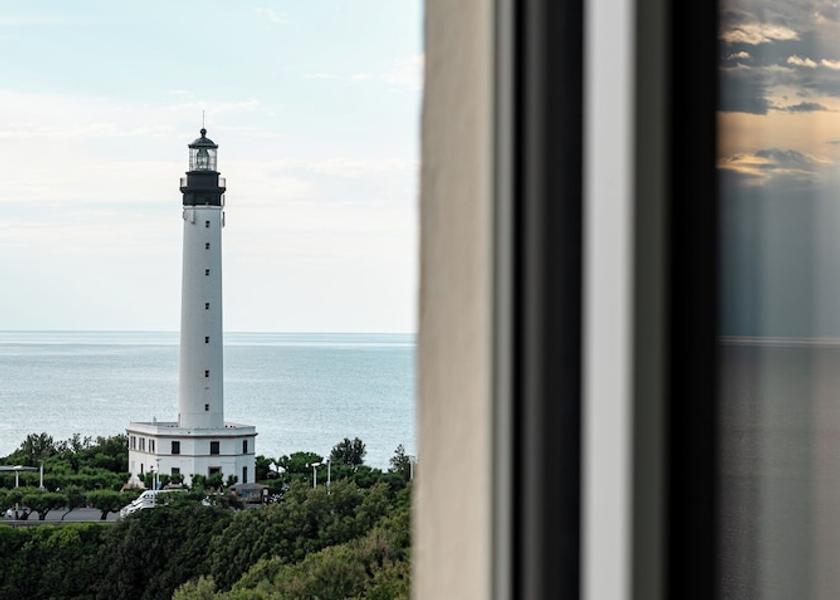Nouvelle-Aquitaine Biarritz Room