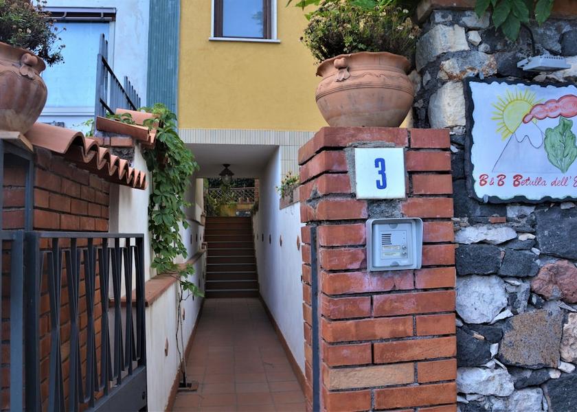 Sicily Mascalucia Entrance