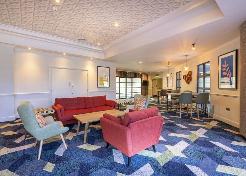 England Sutton (London) Lobby