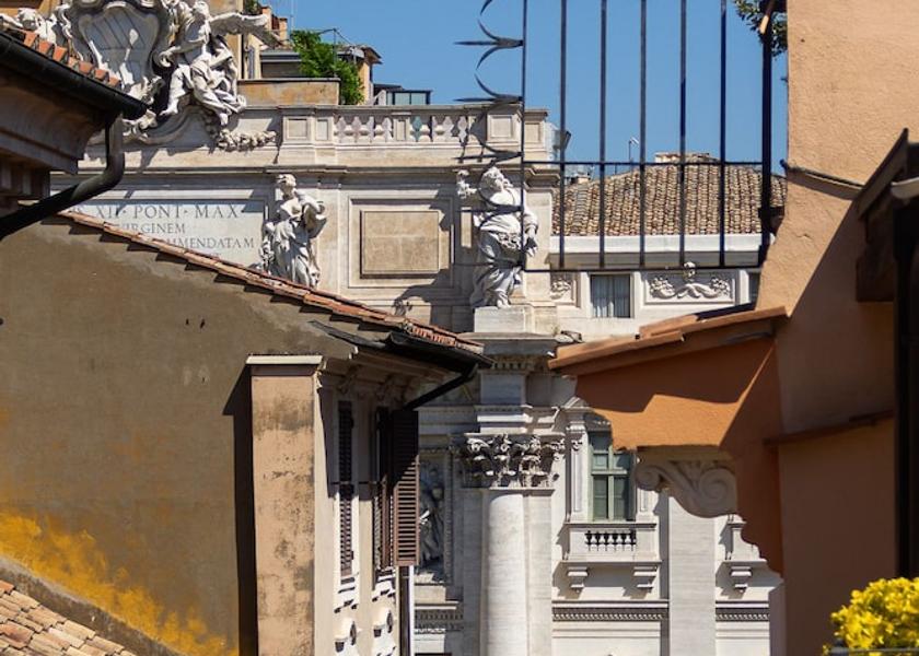 Lazio Rome Exterior Detail