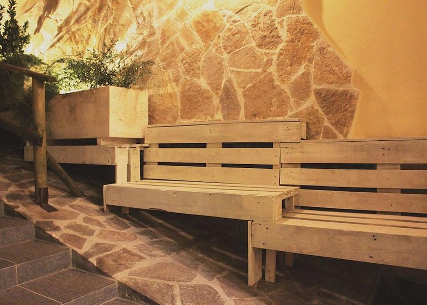 Puglia Copertino Exterior Detail