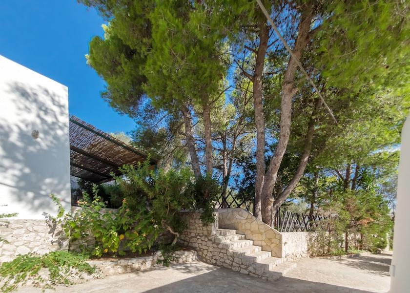 Puglia Castro Garden